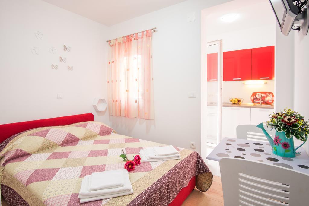 Apartments Vall Крк Экстерьер фото