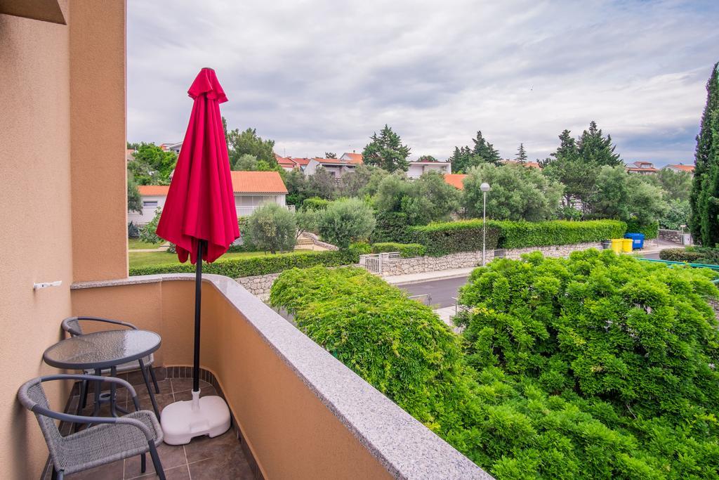 Apartments Vall Крк Экстерьер фото