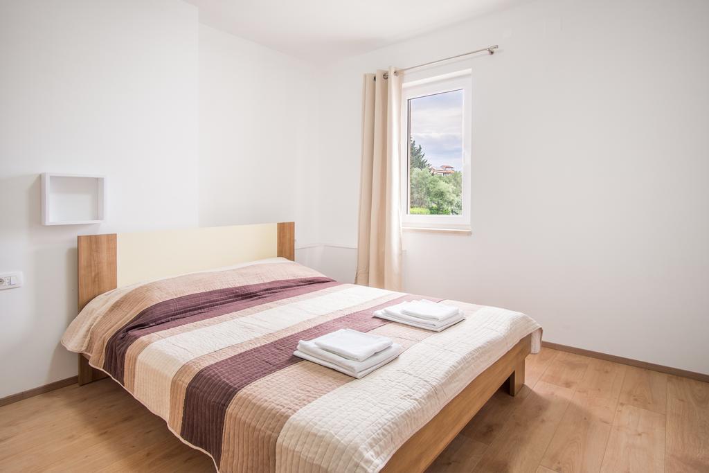 Apartments Vall Крк Экстерьер фото