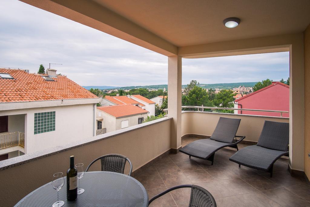 Apartments Vall Крк Экстерьер фото