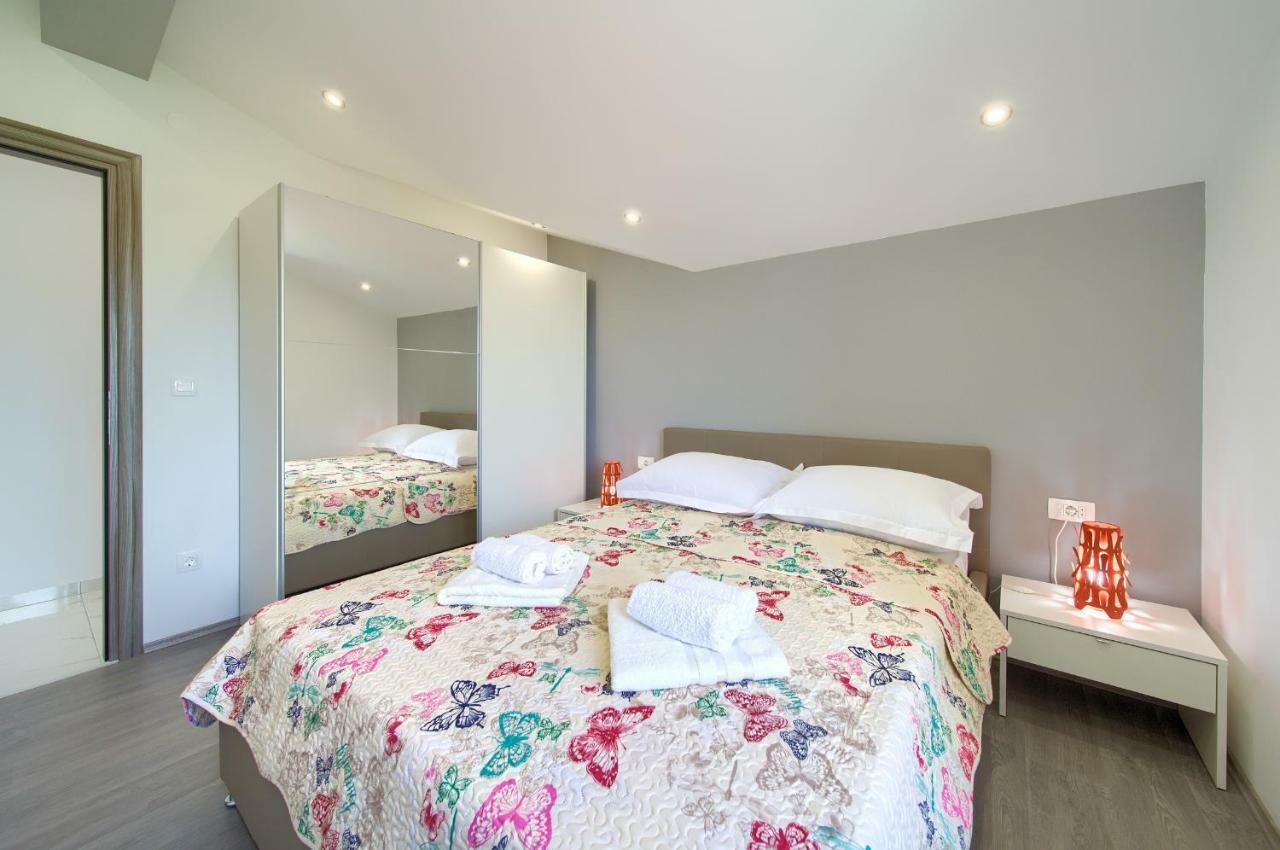 Apartments Vall Крк Экстерьер фото